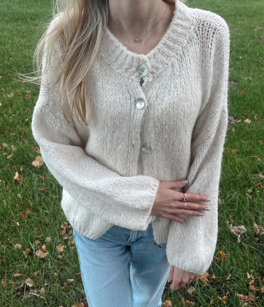 Oversize cozy cloud Knit Cardigan - creme