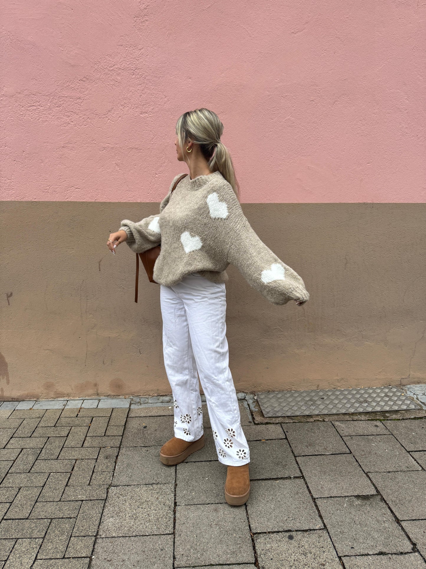 Oversize Pullover Herz Paula - Taupe