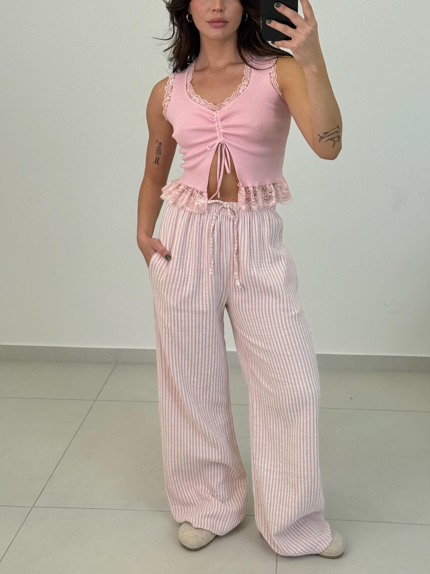 Top mit Spitze - Lacey / rosa