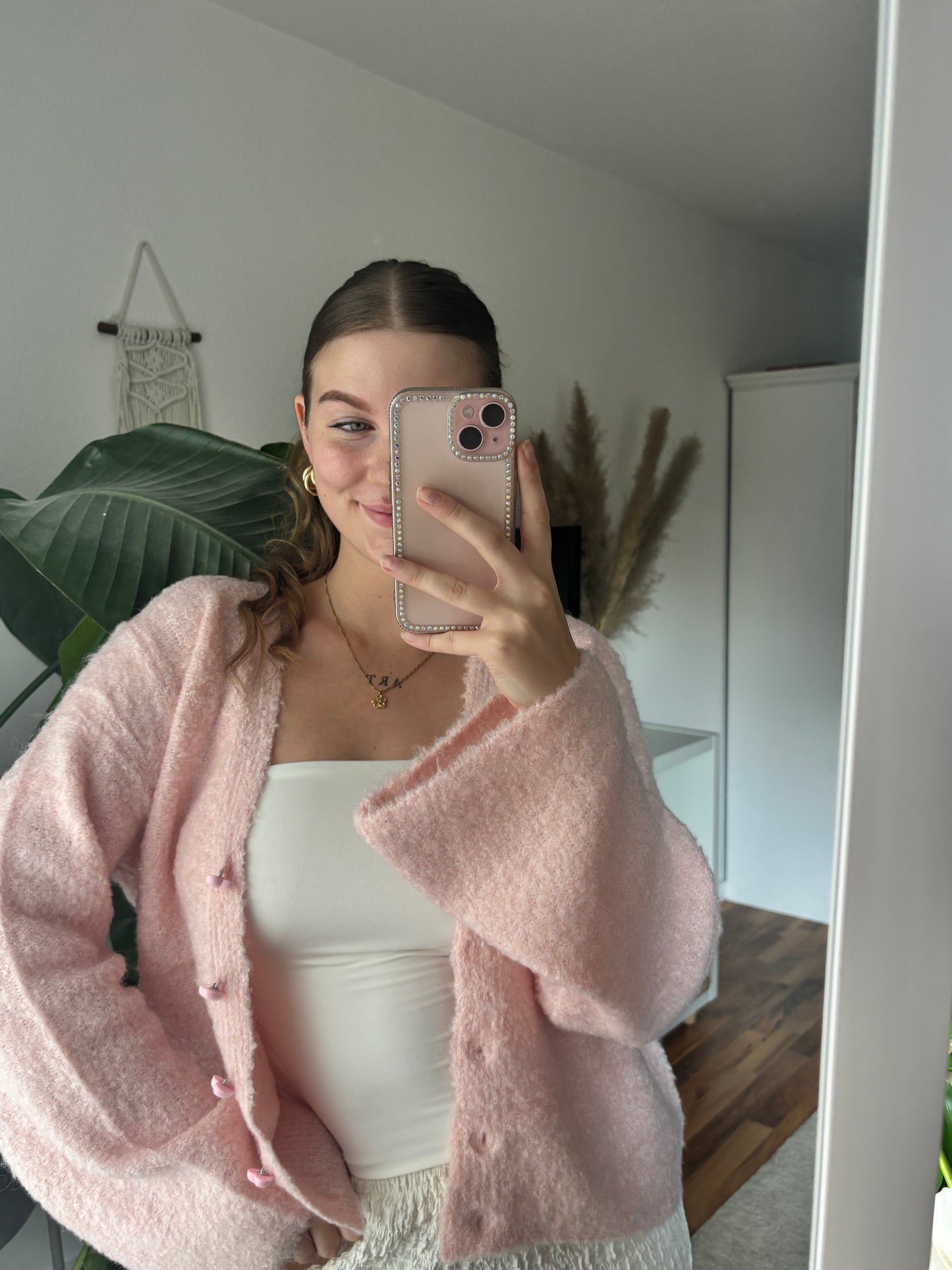 Cardigan mit Knöpfen - Strawberry Milk