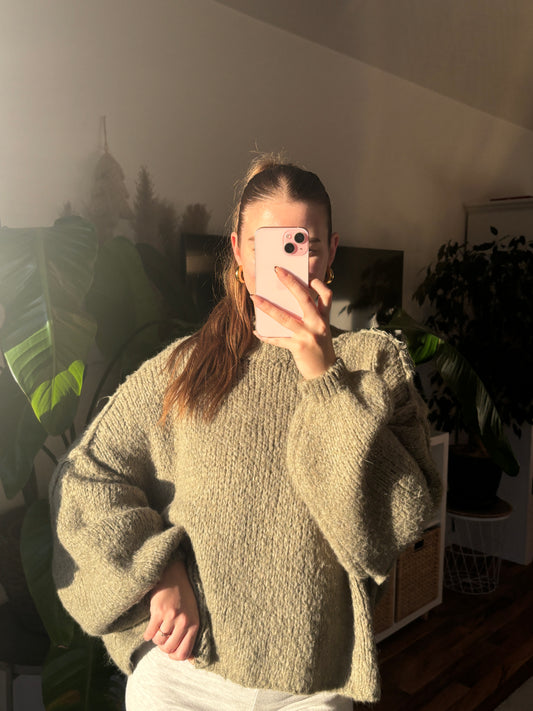 Snuggle Soft Sweater short - Olive