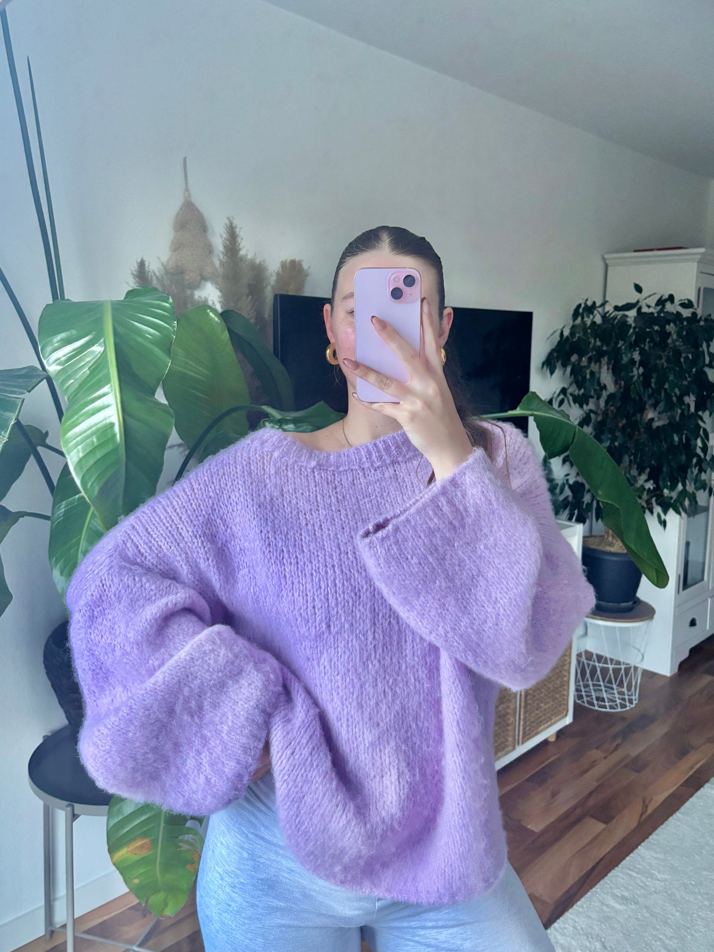 Fluffy Heaven Sweater – Flieder Edition