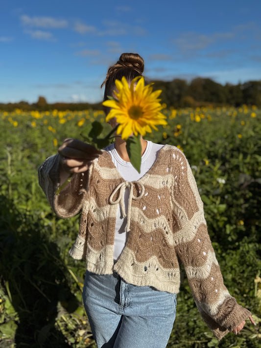 Bow Wave Knit Cardigan - beige