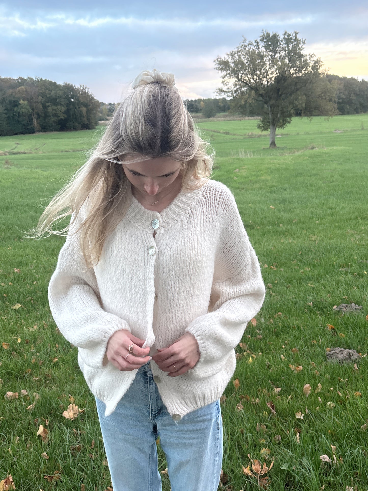 Oversize cozy cloud Knit Cardigan - creme