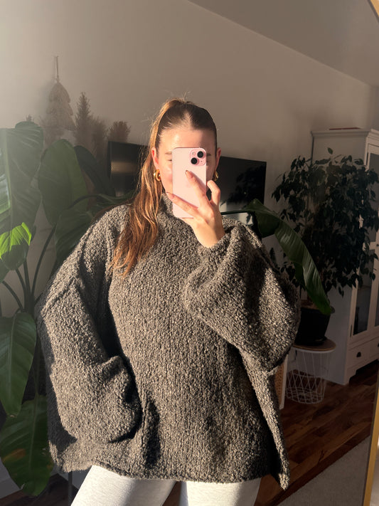 Bouclé Pullover lang - Taupe
