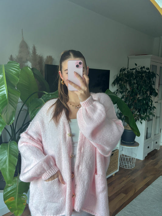 ✨ Cotton Candy Cardigan mit goldenen Knöpfen - rosa