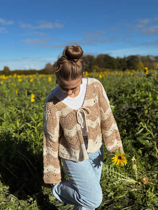 Bow Wave Knit Cardigan - beige