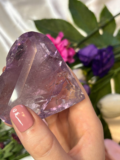 Facettiertes Amethyst Herz Z